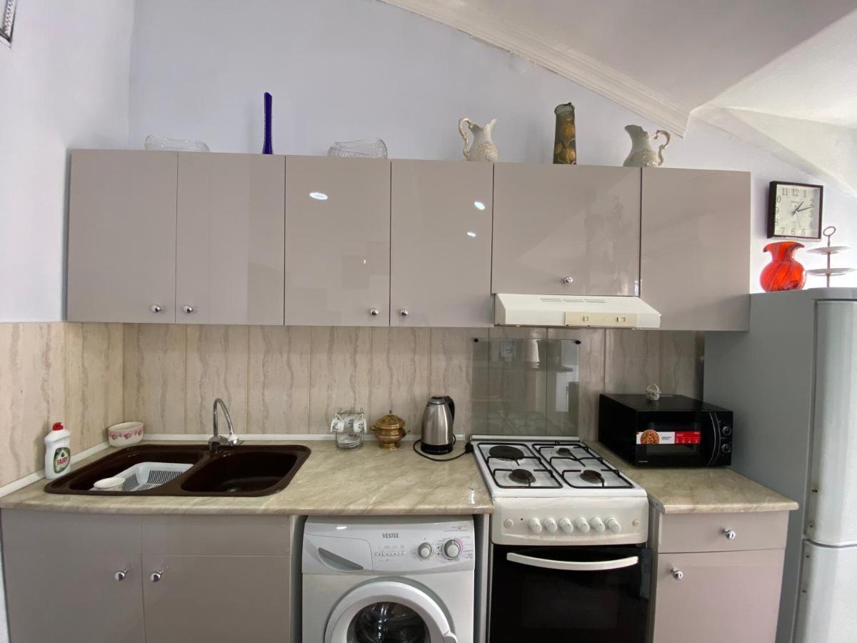 Apartment On Luka Asatiani 2 Batumi Zewnętrze zdjęcie