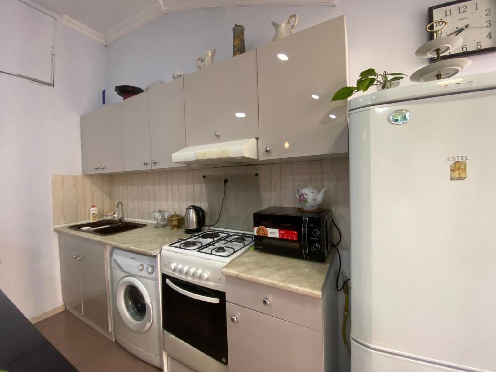 Apartment On Luka Asatiani 2 Batumi Zewnętrze zdjęcie