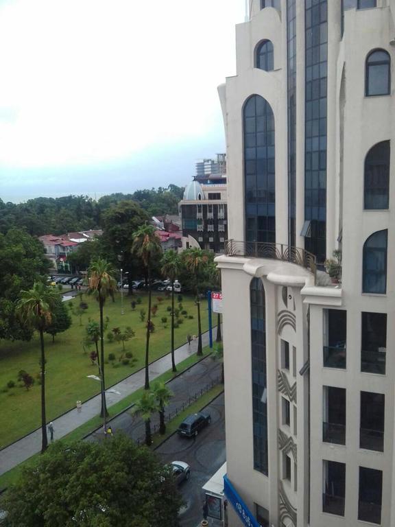Apartment On Luka Asatiani 2 Batumi Zewnętrze zdjęcie